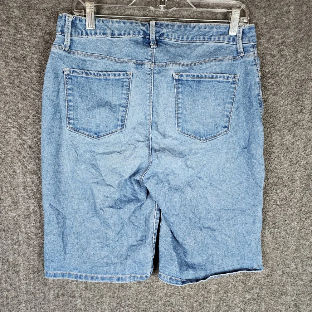 Gloria Vanderbilt Shorts Womens 10 All-Around Slimming Blue Denim Stretch EUC